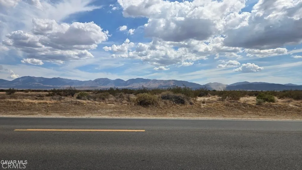 Palmdale Blvd vicinity 117th St E Littlerock, CA 93543
