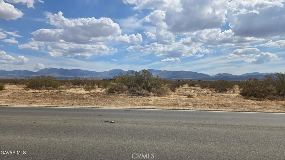 Palmdale Blvd vicinity 117th St E Littlerock, CA 93543