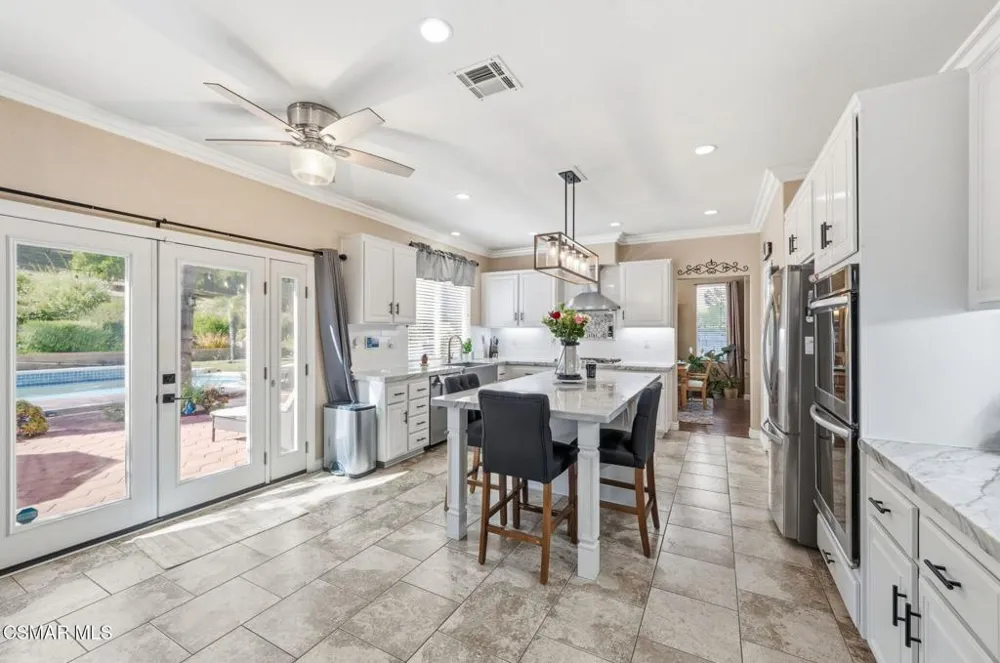 2273 Rudolph Drive Simi Valley, CA 93065