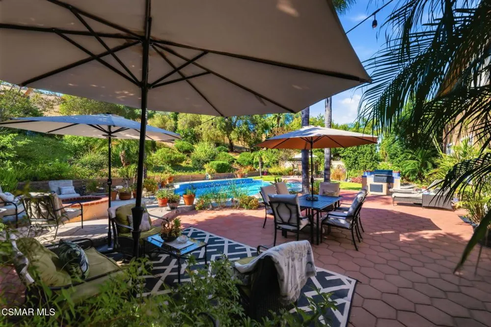 2273 Rudolph Drive Simi Valley, CA 93065