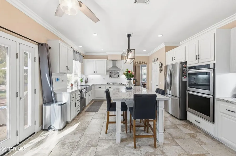 2273 Rudolph Drive Simi Valley, CA 93065