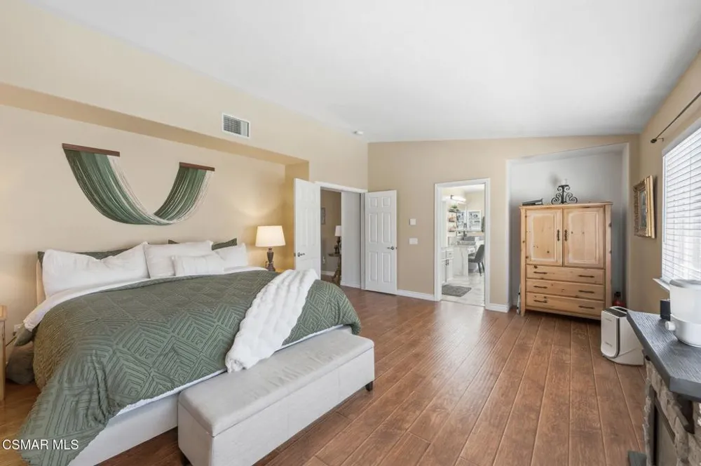 2273 Rudolph Drive Simi Valley, CA 93065