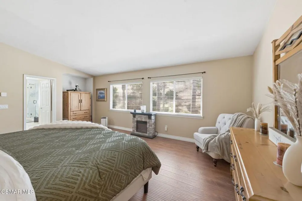 2273 Rudolph Drive Simi Valley, CA 93065