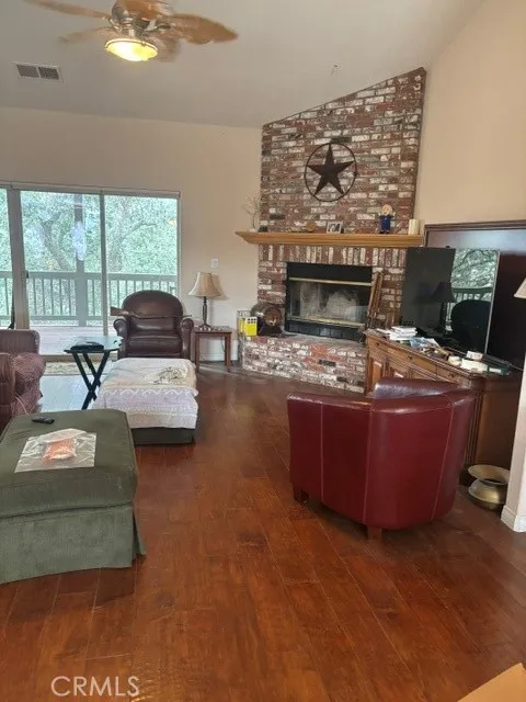 24181 Martingale Way Tehachapi, CA 93561
