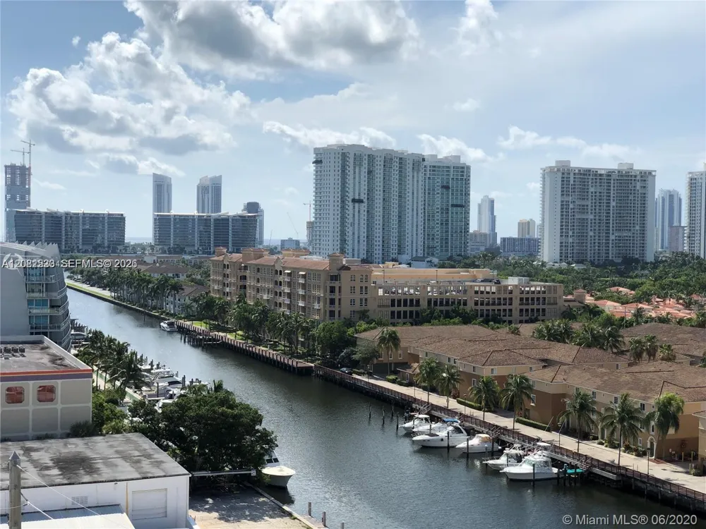 18800 NE 29th Ave #PH17 Aventura, FL 33180