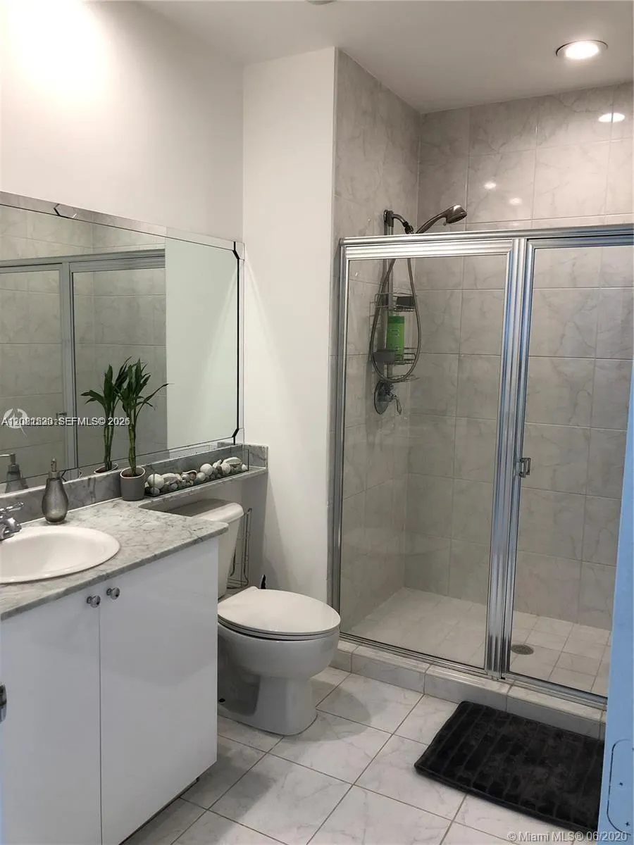 18800 NE 29th Ave #PH17 Aventura, FL 33180