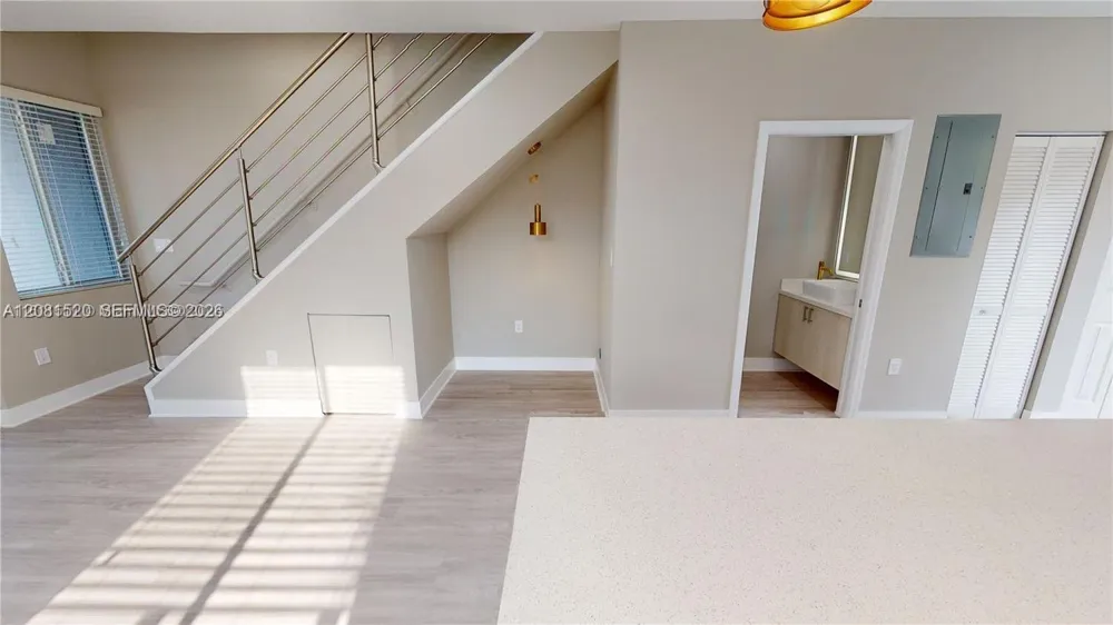 1286 NE 111th St Miami, FL 33161