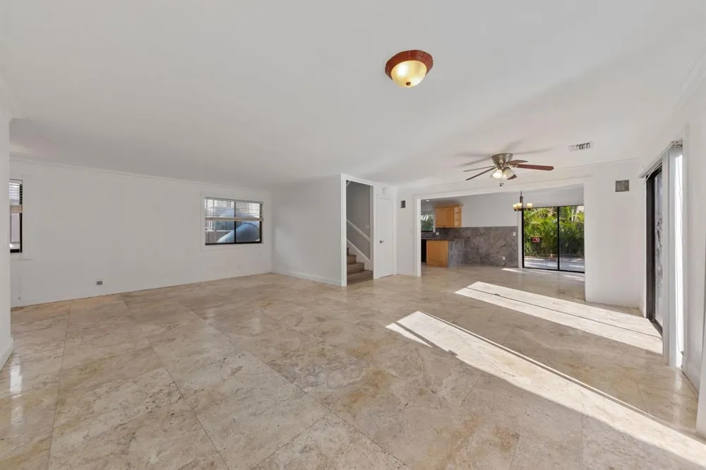 476 NW 38TH TERRACE Deerfield Beach, FL 33442