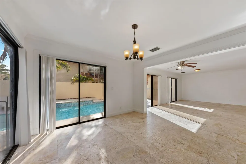 476 NW 38TH TERRACE Deerfield Beach, FL 33442