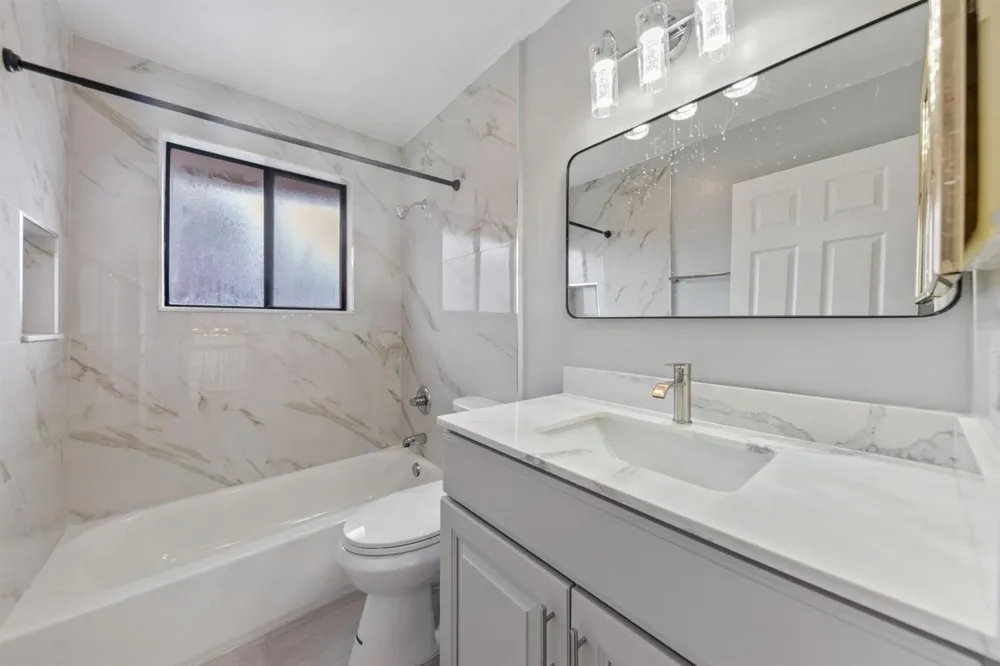 476 NW 38TH TERRACE Deerfield Beach, FL 33442