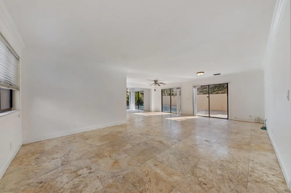 476 NW 38TH TERRACE Deerfield Beach, FL 33442