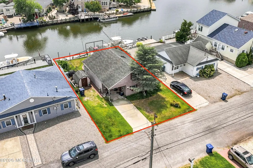 17 W Sail Drive Little Egg Harbor, NJ 08087
