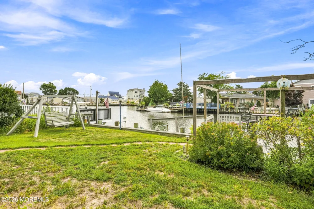 17 W Sail Drive Little Egg Harbor, NJ 08087