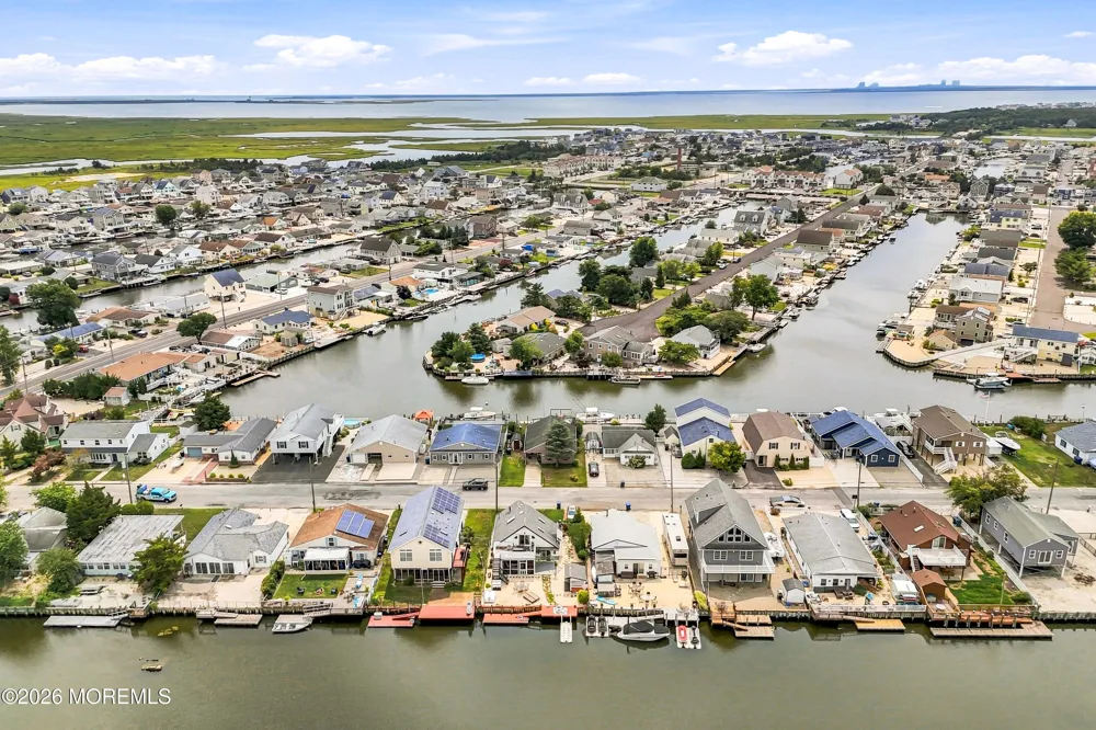 17 W Sail Drive Little Egg Harbor, NJ 08087