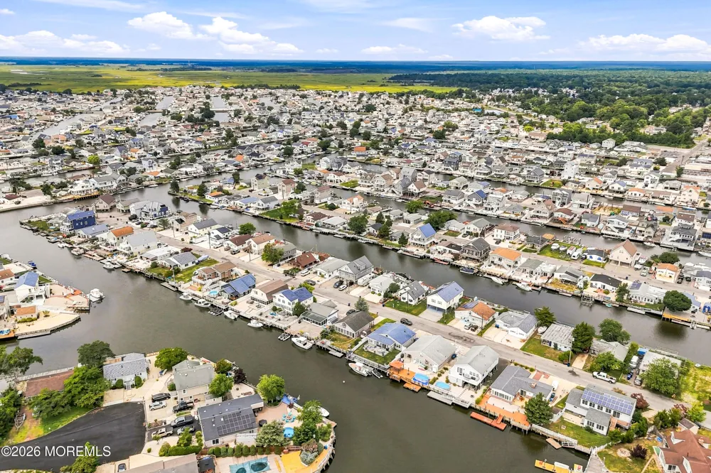 17 W Sail Drive Little Egg Harbor, NJ 08087