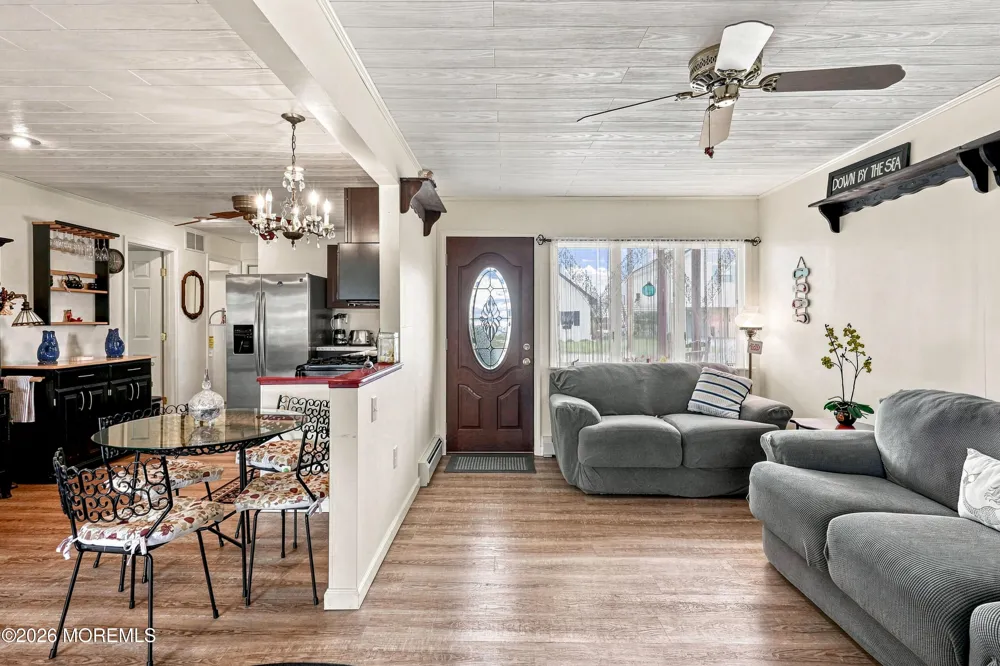 17 W Sail Drive Little Egg Harbor, NJ 08087