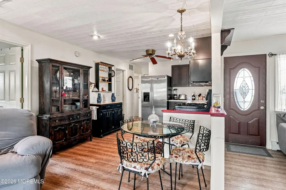17 W Sail Drive Little Egg Harbor, NJ 08087
