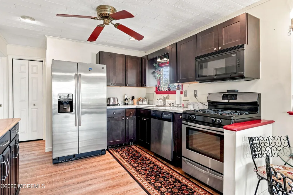 17 W Sail Drive Little Egg Harbor, NJ 08087