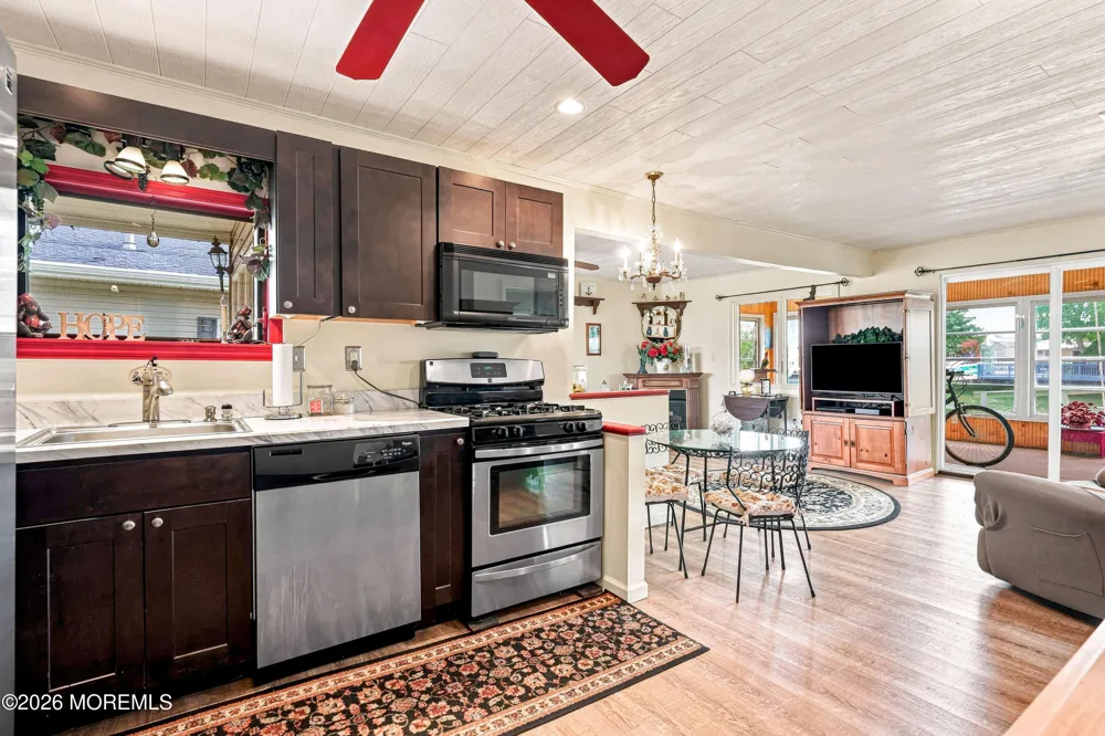 17 W Sail Drive Little Egg Harbor, NJ 08087