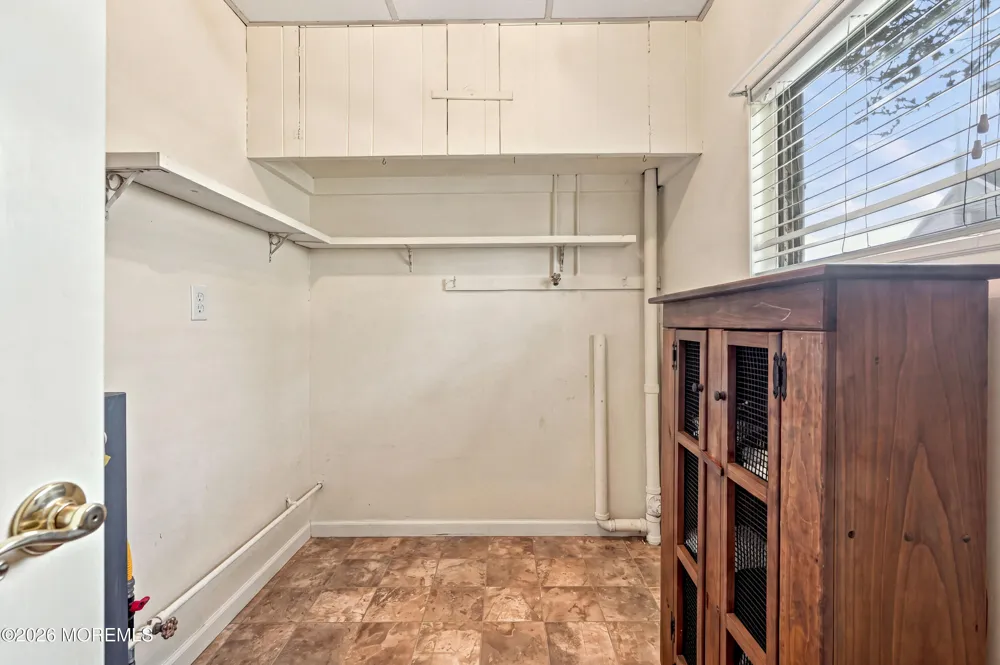 17 W Sail Drive Little Egg Harbor, NJ 08087