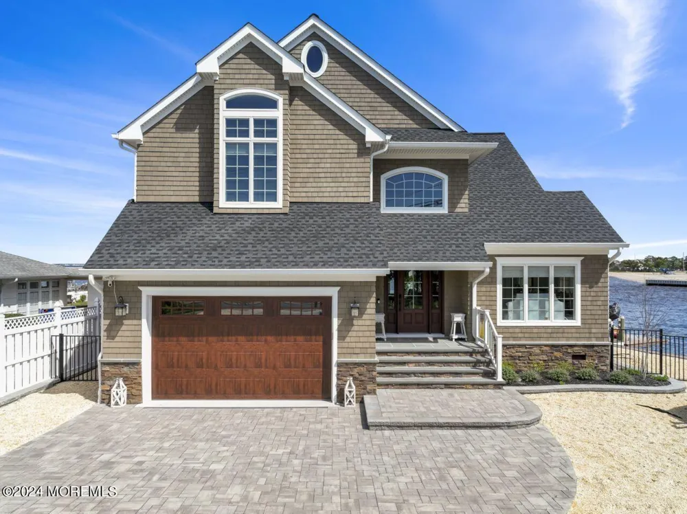1 Pershing Boulevard Lavallette, NJ 08735