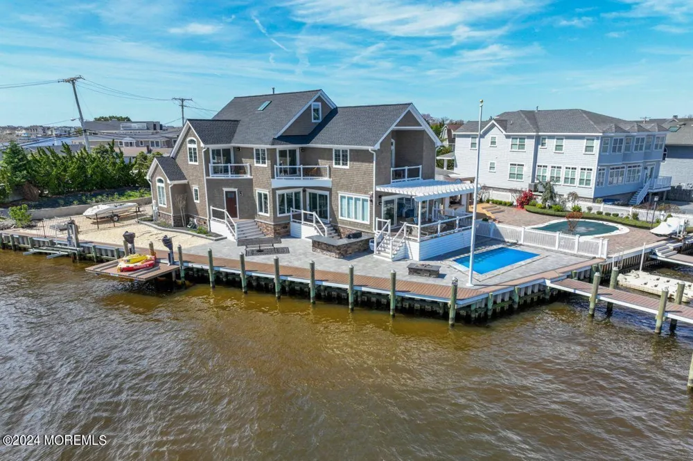 1 Pershing Boulevard Lavallette, NJ 08735