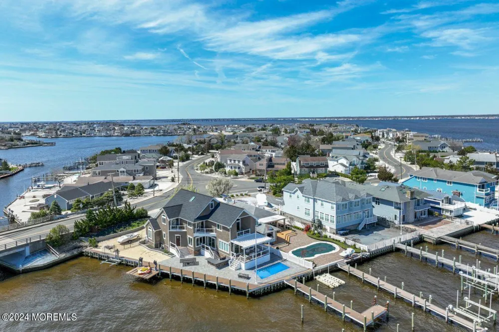 1 Pershing Boulevard Lavallette, NJ 08735