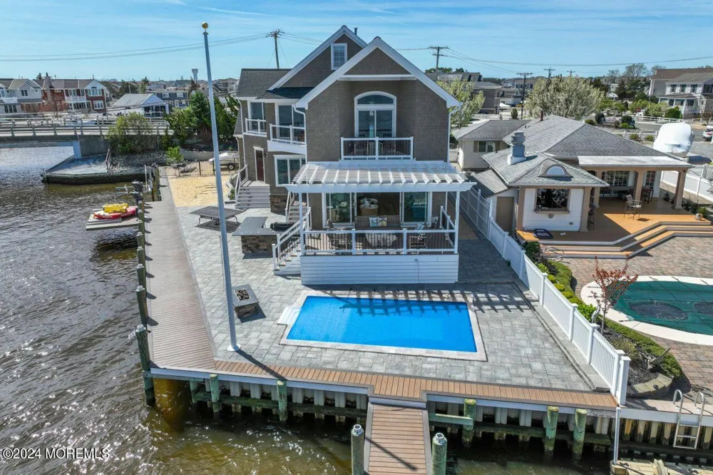 1 Pershing Boulevard Lavallette, NJ 08735