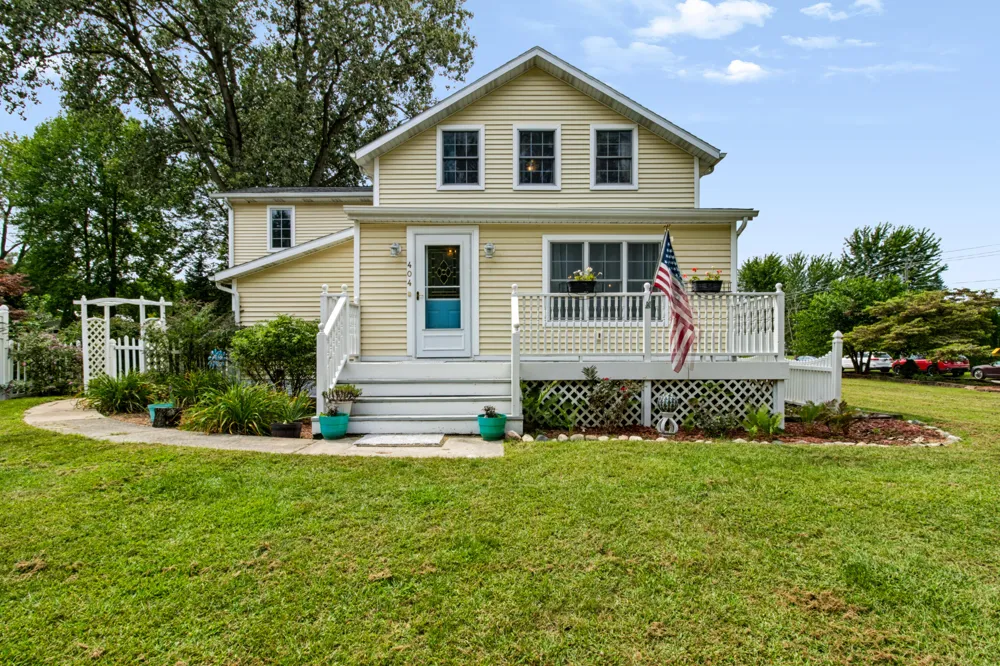 404 S Berrien Street New Buffalo City, MI 49117