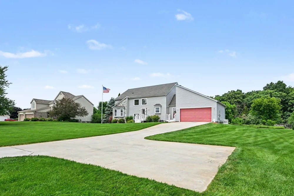 4234 Lori Lynn Lane Webster Township, MI 48189