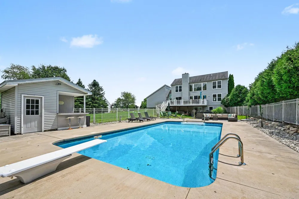 4234 Lori Lynn Lane Webster Township, MI 48189