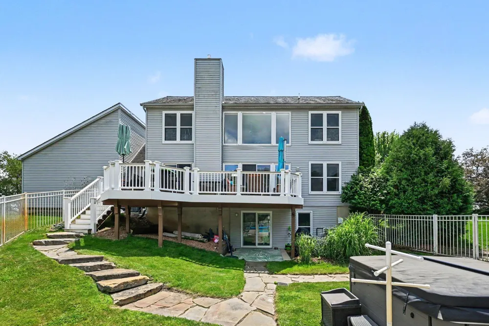 4234 Lori Lynn Lane Webster Township, MI 48189