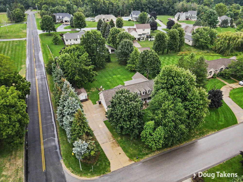 381 White Stag Court SW Georgetown Charter Township, MI 49418