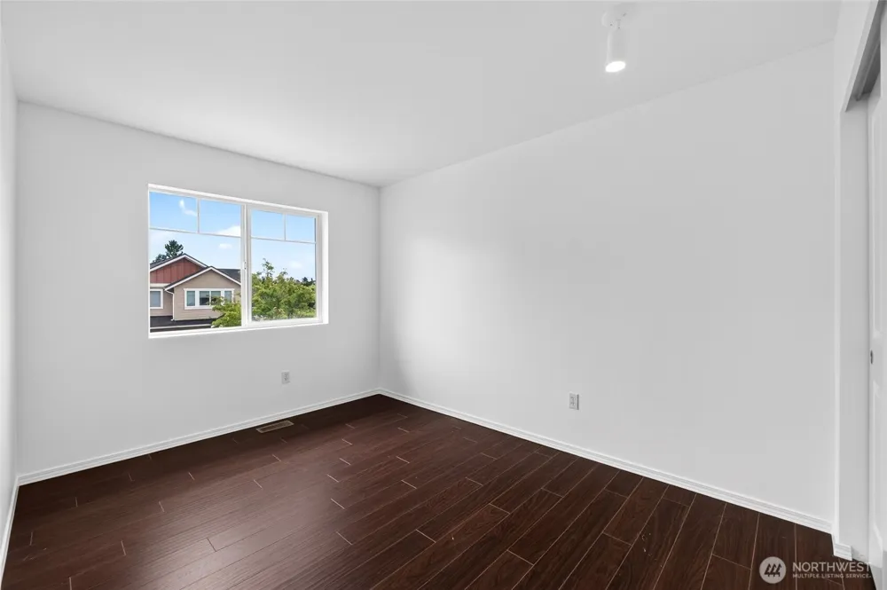 1505 66th Street SE Auburn, WA 98092
