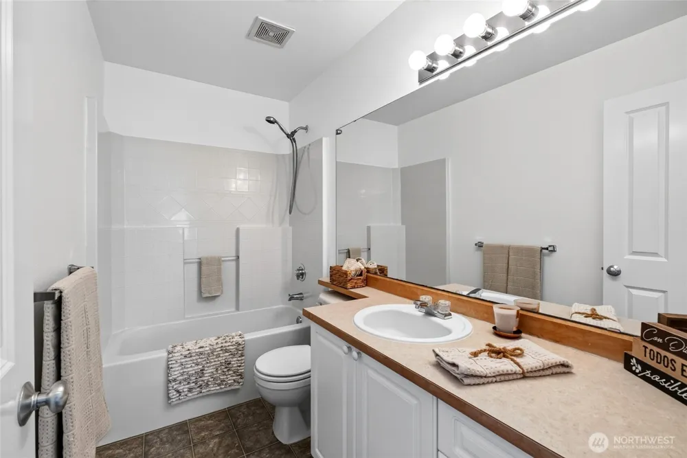 1505 66th Street SE Auburn, WA 98092