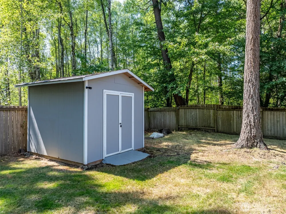 826 126th Street Ct E Tacoma, WA 98445