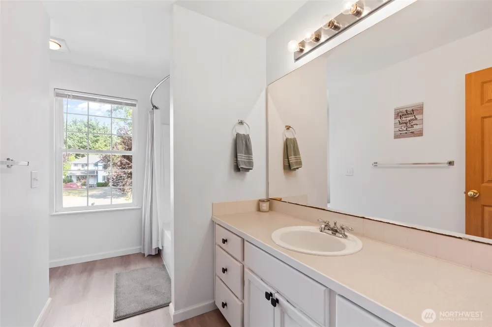 826 126th Street Ct E Tacoma, WA 98445