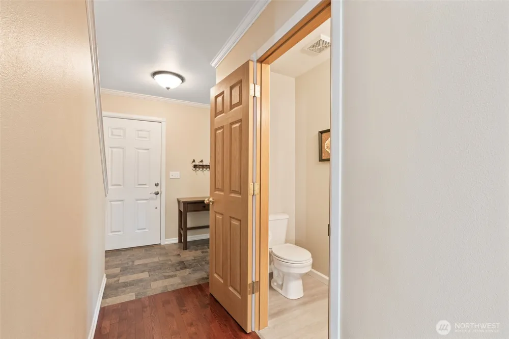 826 126th Street Ct E Tacoma, WA 98445