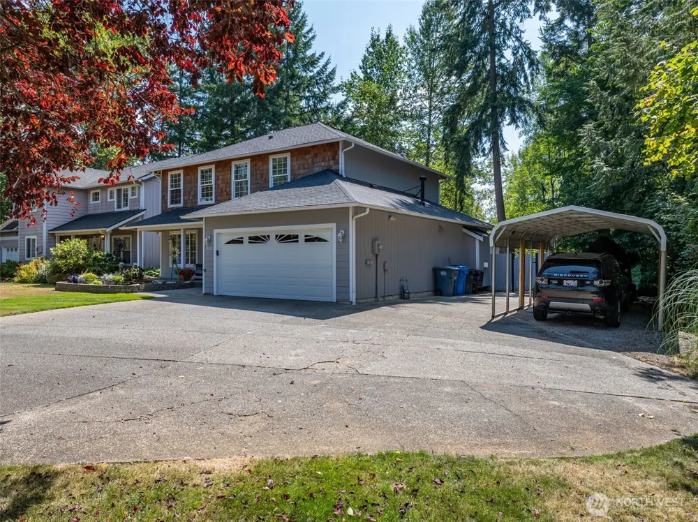826 126th Street Ct E Tacoma, WA 98445