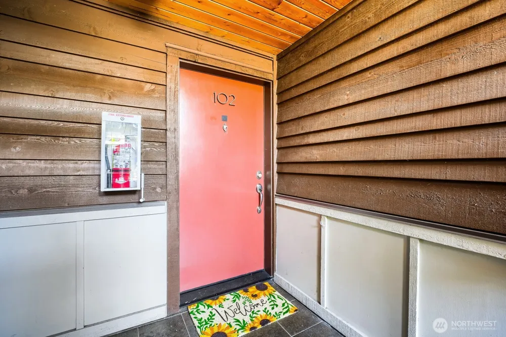15291 NE 82nd Street #102 Redmond, WA 98052