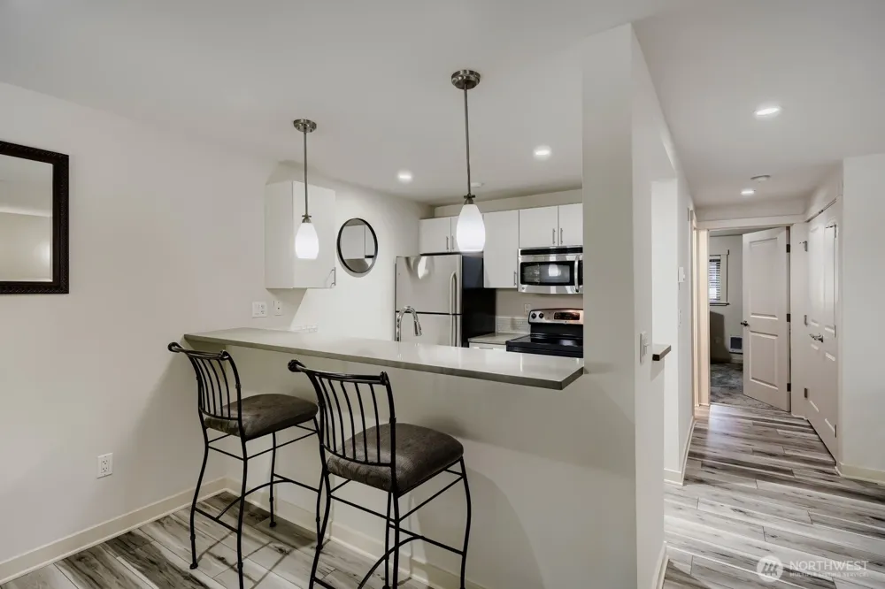 15291 NE 82nd Street #102 Redmond, WA 98052