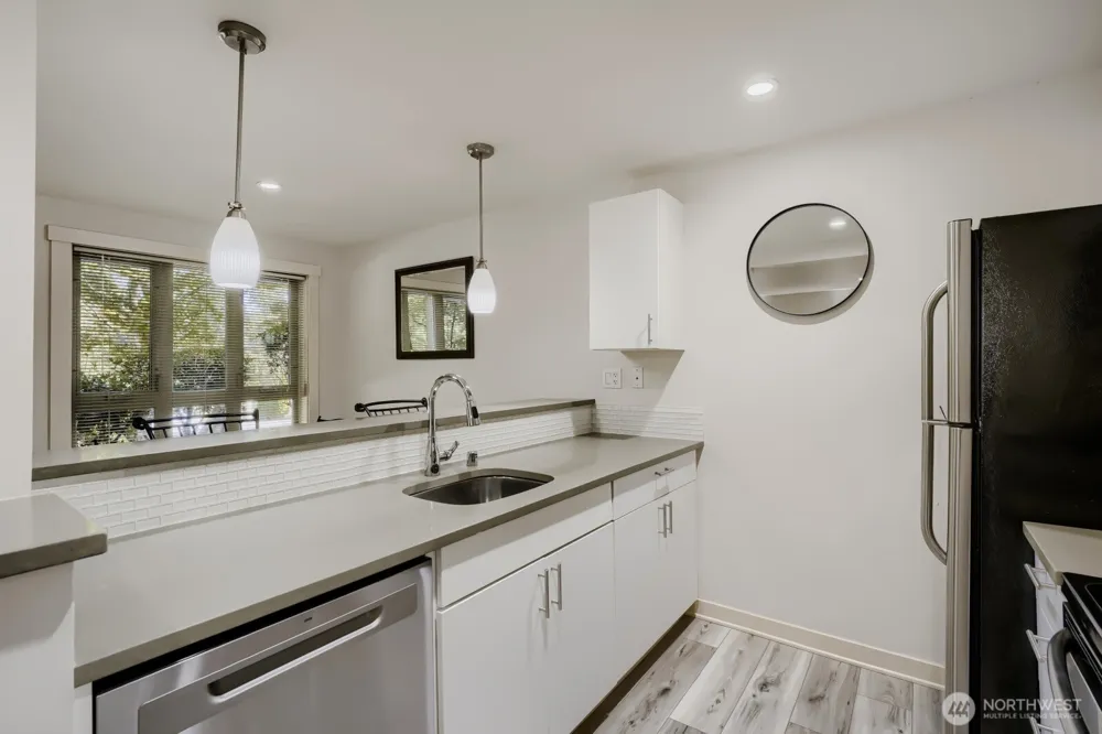 15291 NE 82nd Street #102 Redmond, WA 98052