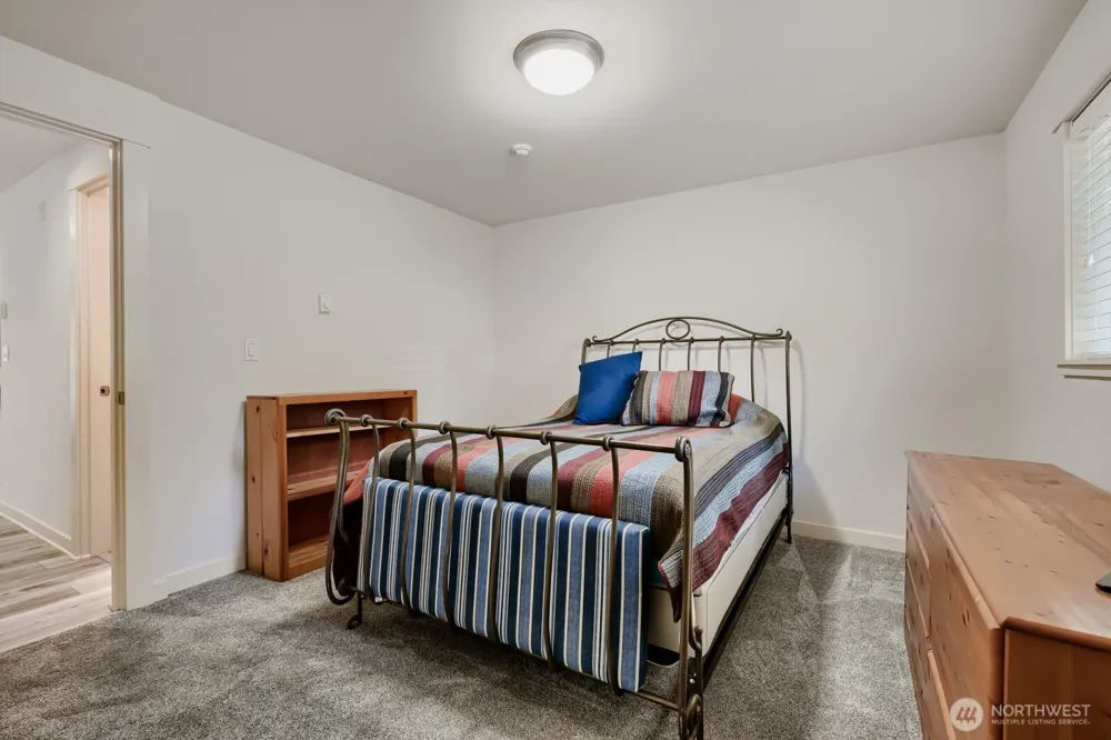 15291 NE 82nd Street #102 Redmond, WA 98052