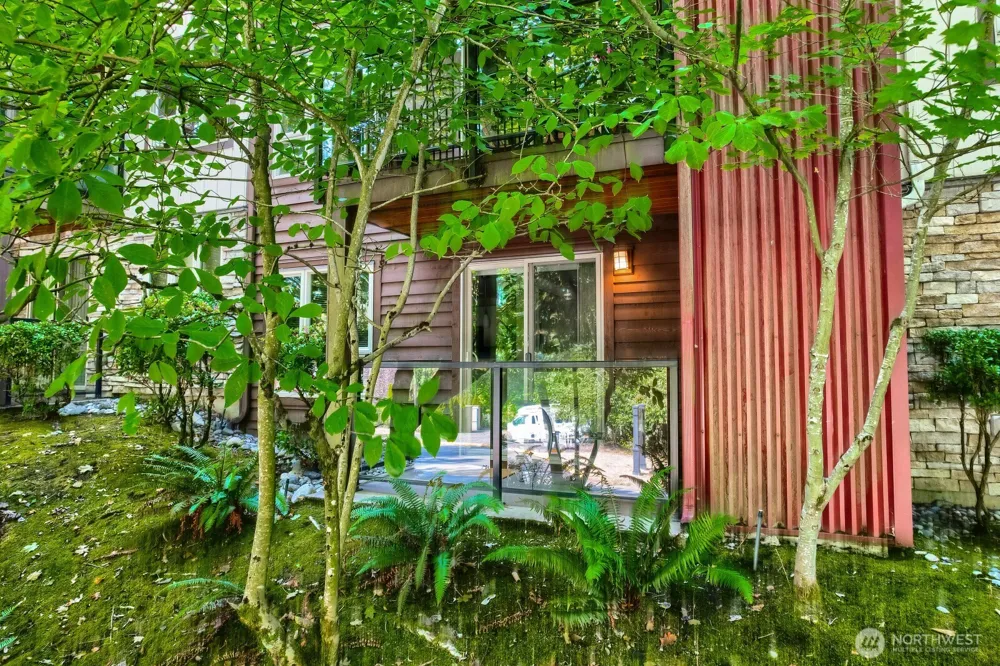 15291 NE 82nd Street #102 Redmond, WA 98052