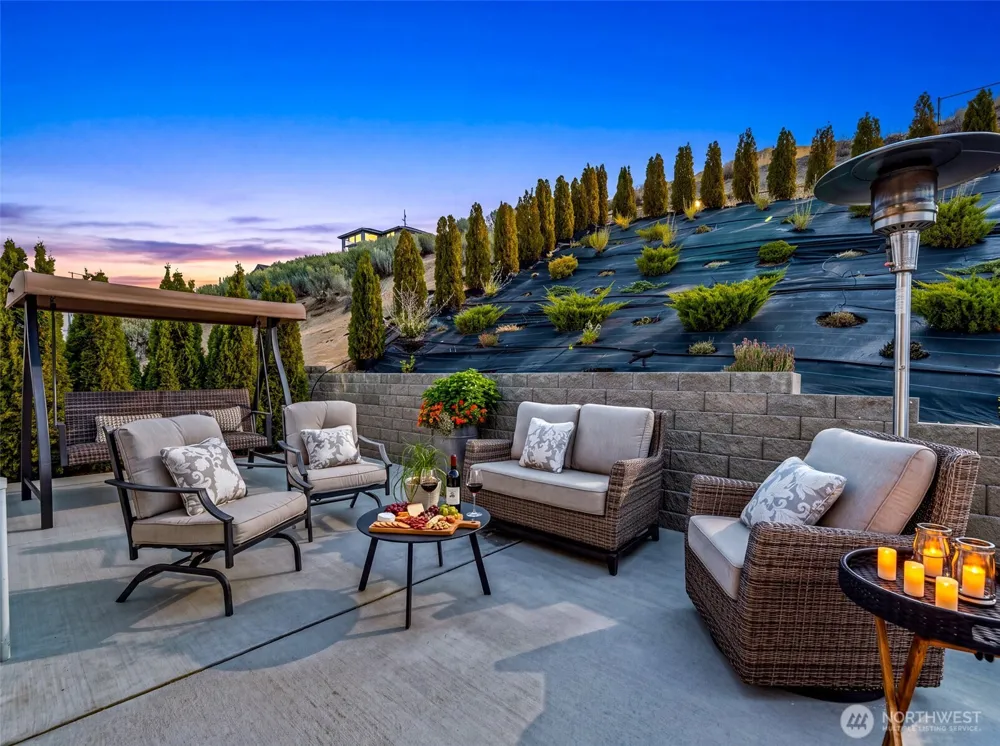 2977 Breckenridge Drive East Wenatchee, WA 98802