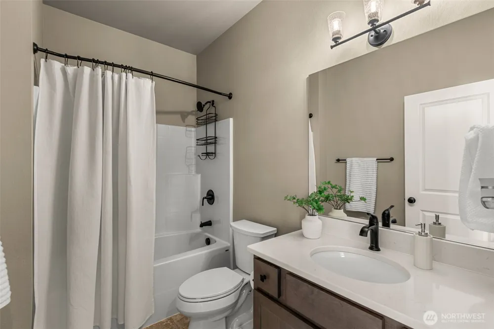 2977 Breckenridge Drive East Wenatchee, WA 98802