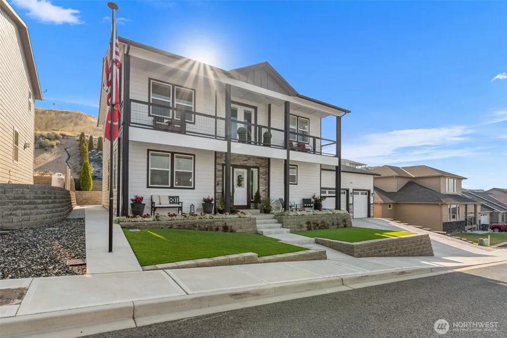 2977 Breckenridge Drive East Wenatchee, WA 98802