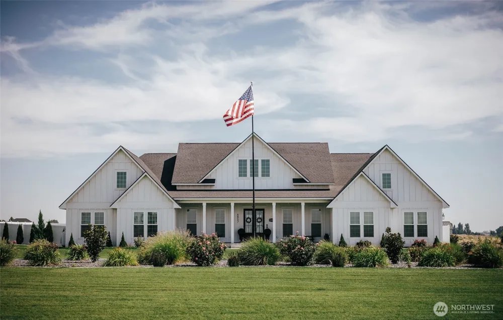 6857 Road D NE Moses Lake, WA 98837