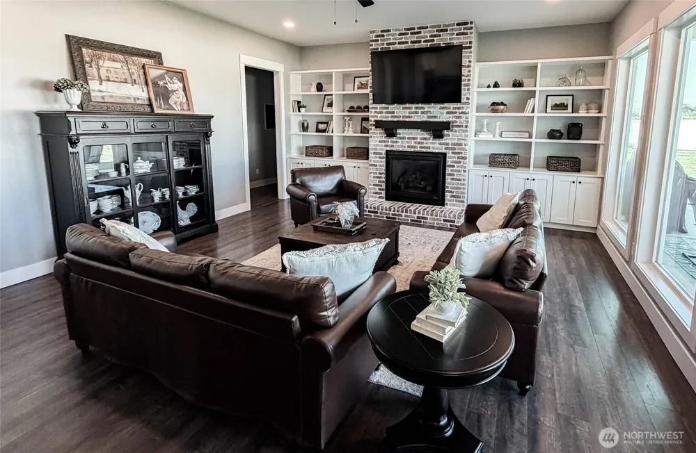 6857 Road D NE Moses Lake, WA 98837