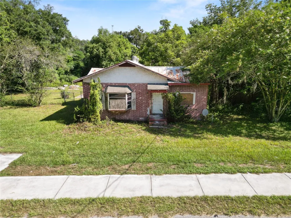1609 W 10TH STREET Lakeland, FL 33805
